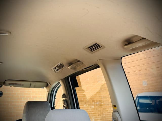 2005 Toyota Voxy JDM car for sale — photo 25 of 25