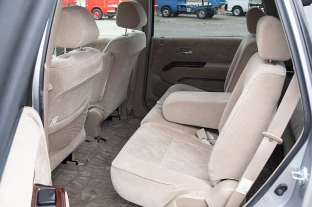 2000 Honda Odyssey JDM car for sale — photo 11 of 15