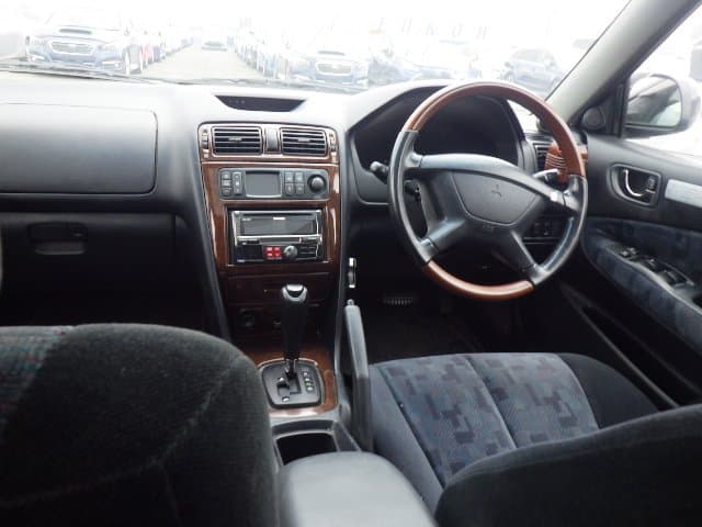 1997 Mitsubishi Legnum JDM car for sale — photo 6 of 10