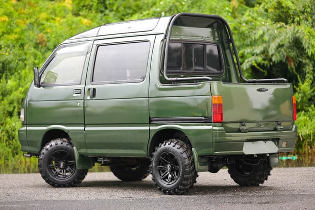 1991 Daihatsu Atrai JDM car for sale — photo 4 of 25