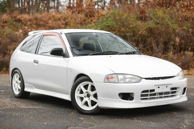 1996 Mitsubishi Mirage JDM car for sale — photo 7 of 25