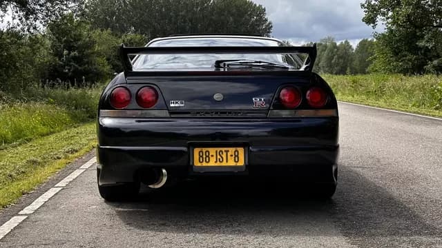 1996 Nissan Skyline JDM car for sale — photo 4 of 25