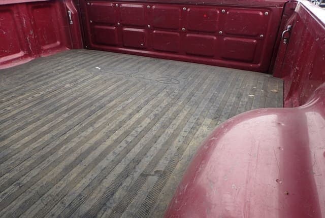 2001 Toyota Hilux JDM car for sale — photo 19 of 25