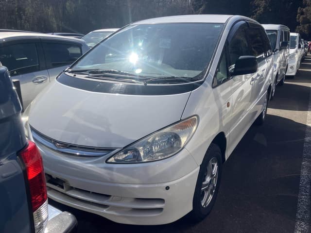 2001 Toyota Estima JDM car for sale — photo 2 of 11