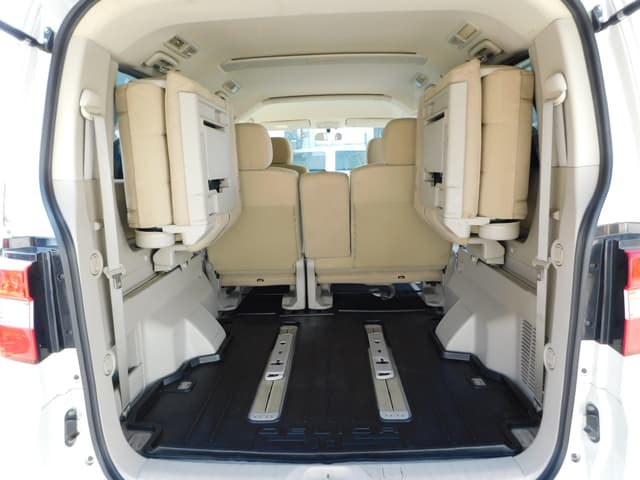 2007 Mitsubishi Delica JDM car for sale — photo 6 of 7