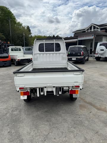 2001 Daihatsu Hijet JDM car for sale — photo 4 of 12