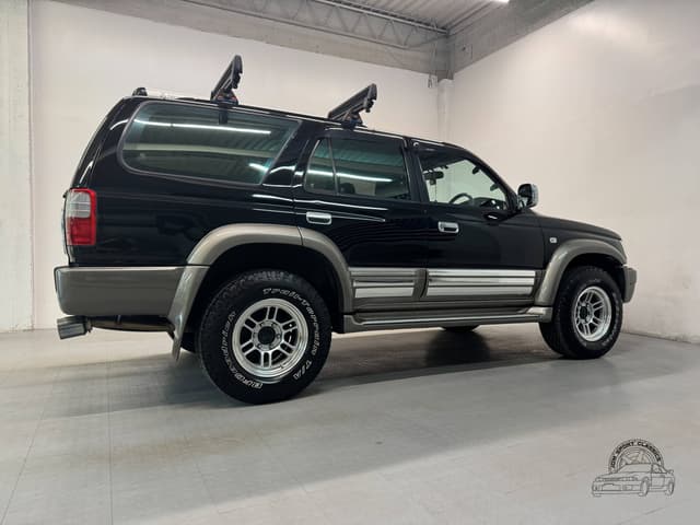 1999 Toyota Hilux Surf JDM car for sale — photo 21 of 25