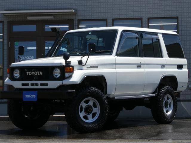 2000 Toyota Land Cruiser JDM car for sale — photo 3 of 19
