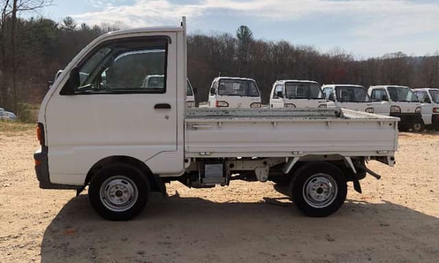 1998 Mitsubishi Minicab JDM car for sale — photo 13 of 25