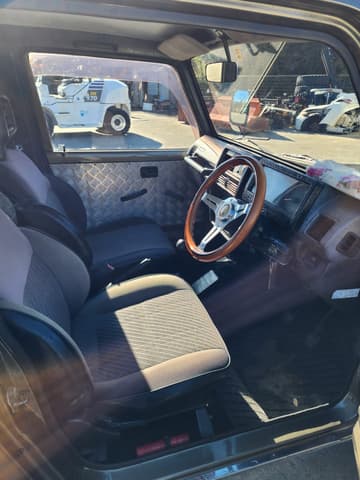 1992 Suzuki Jimny JDM car for sale — photo 7 of 12