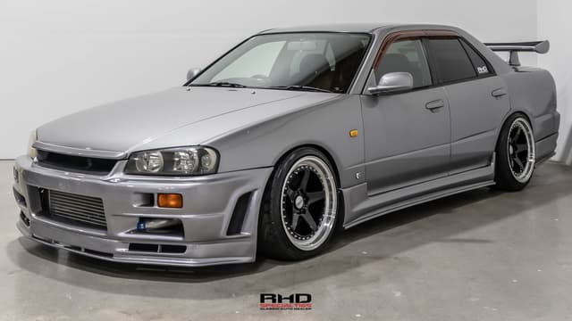 1999 Nissan Skyline JDM car for sale — photo 3 of 25