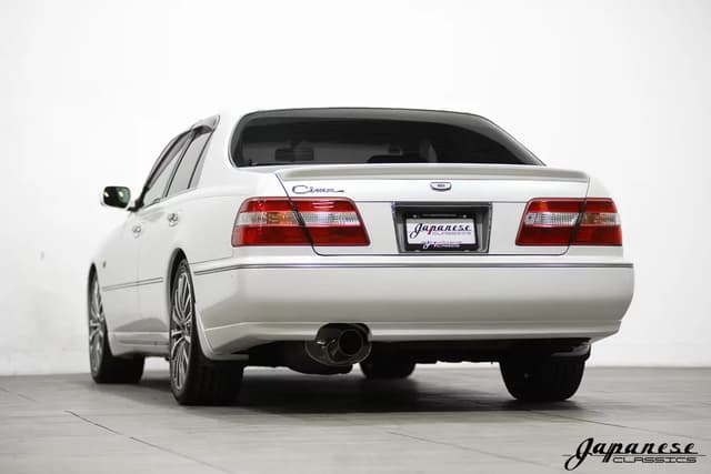 1997 Nissan Cima JDM car for sale — photo 6 of 25