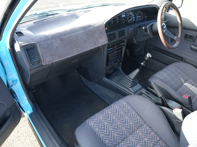 1992 Toyota Sprinter Carib JDM car for sale — photo 18 of 27