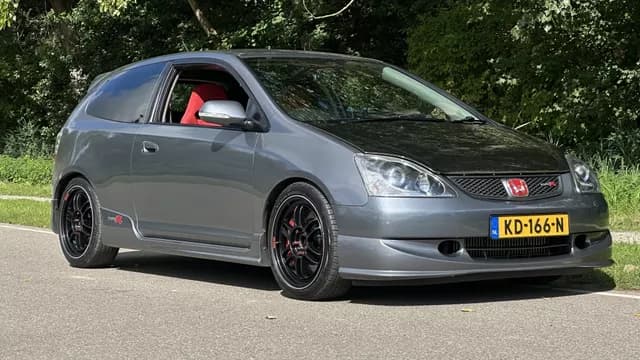 2004 Honda Civic JDM car for sale — photo 2 of 25