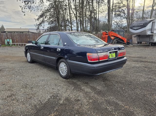 2000 Toyota Crown JDM car for sale — photo 5 of 13