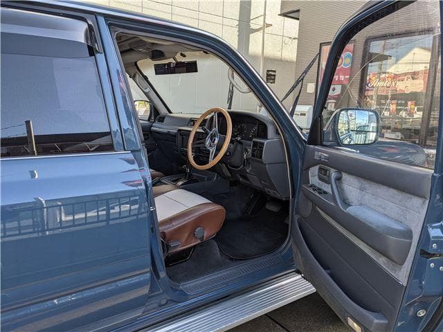 1995 Toyota Land Cruiser JDM car for sale — photo 2 of 25