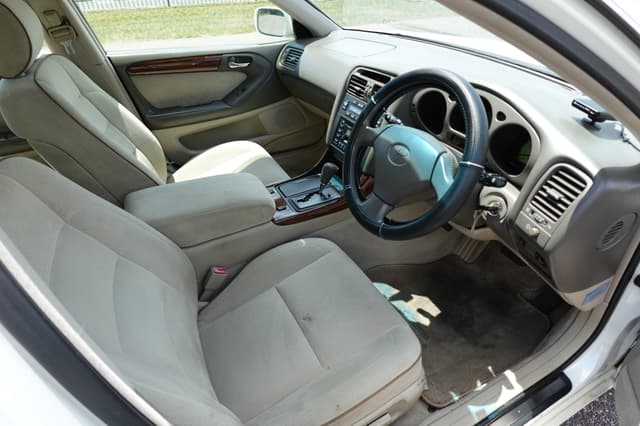1999 Toyota Aristo JDM car for sale — photo 15 of 20