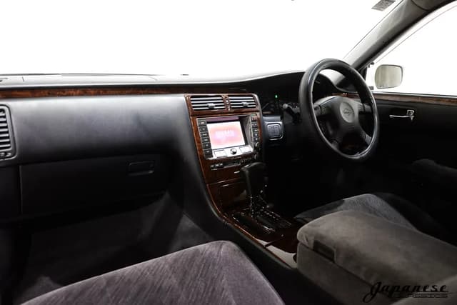 1997 Nissan Cima JDM car for sale — photo 9 of 25
