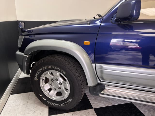 1996 Toyota Hilux Surf JDM car for sale — photo 9 of 25