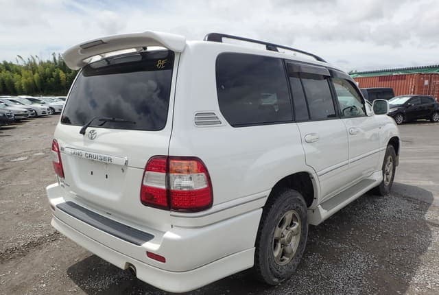 2005 Toyota Land Cruiser JDM car for sale — photo 5 of 25