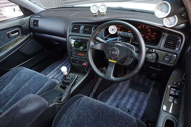 1999 Toyota Chaser JDM car for sale — photo 22 of 25