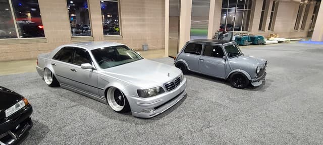 1996 Nissan Cima JDM car for sale — photo 22 of 25
