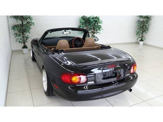 1998 Mazda Roadster (Eunos Roadster / MX-5) JDM car for sale — photo 4 of 17