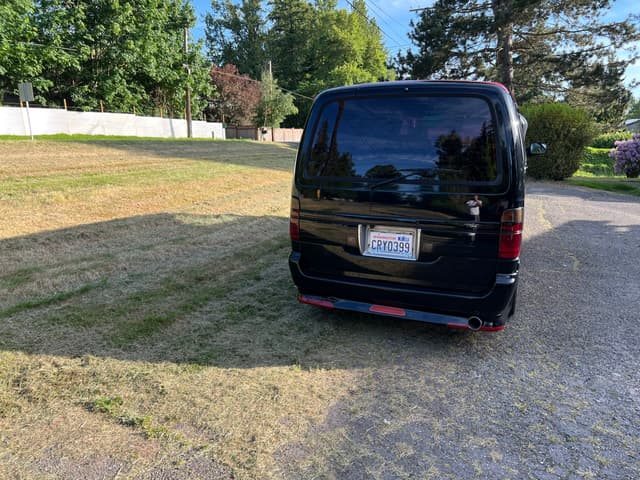 1996 Toyota HiAce JDM car for sale — photo 8 of 13