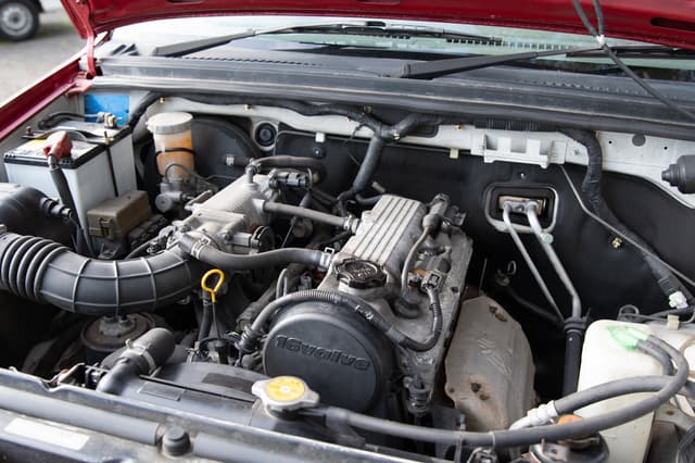 1998 Suzuki Jimny JDM car for sale — photo 11 of 13