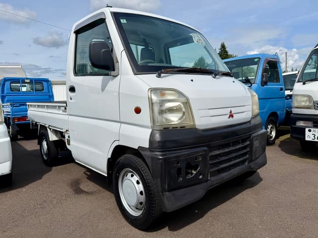 1999 Mitsubishi Minicab JDM car for sale — photo 2 of 25