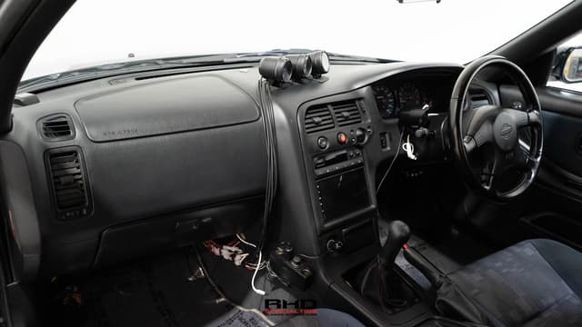 1996 Nissan Skyline JDM car for sale — photo 20 of 24