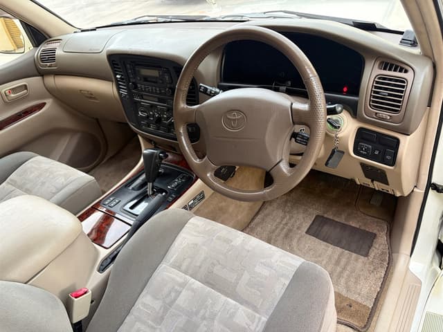 2000 Toyota Land Cruiser JDM car for sale — photo 11 of 23