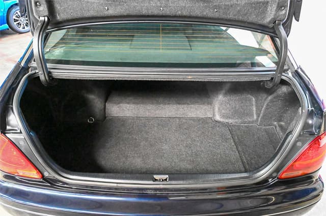 2001 Toyota Aristo JDM car for sale — photo 8 of 20