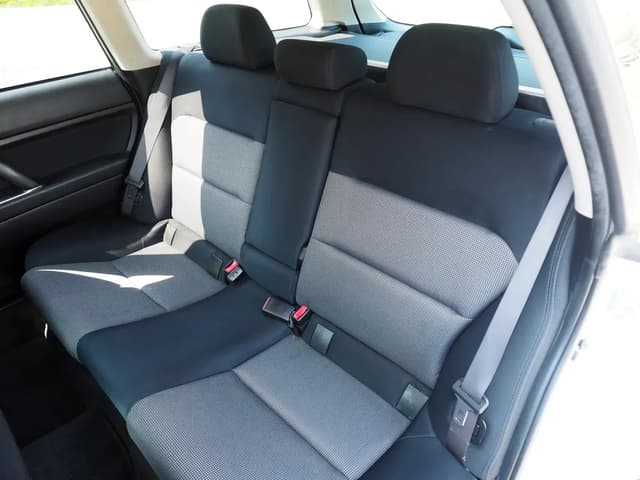 2005 Subaru Legacy JDM car for sale — photo 6 of 25