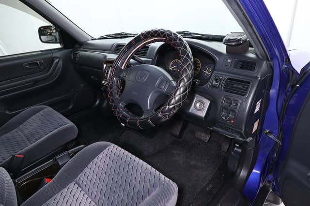 1999 Honda CR-V JDM car for sale — photo 9 of 25