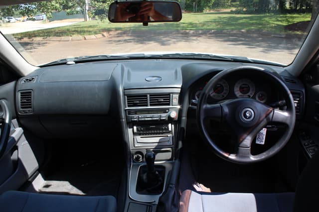 2000 Nissan Skyline JDM car for sale — photo 13 of 25