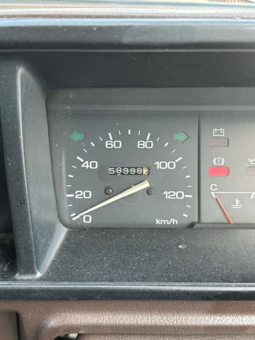 1990 Daihatsu Hijet JDM car for sale — photo 3 of 25