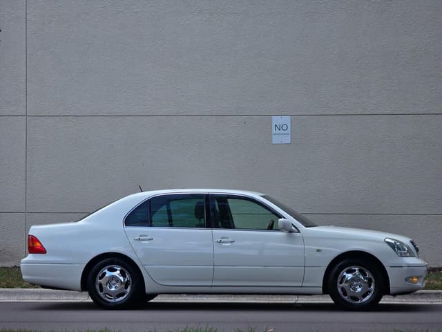 2000 Toyota Celsior JDM car for sale — photo 15 of 25