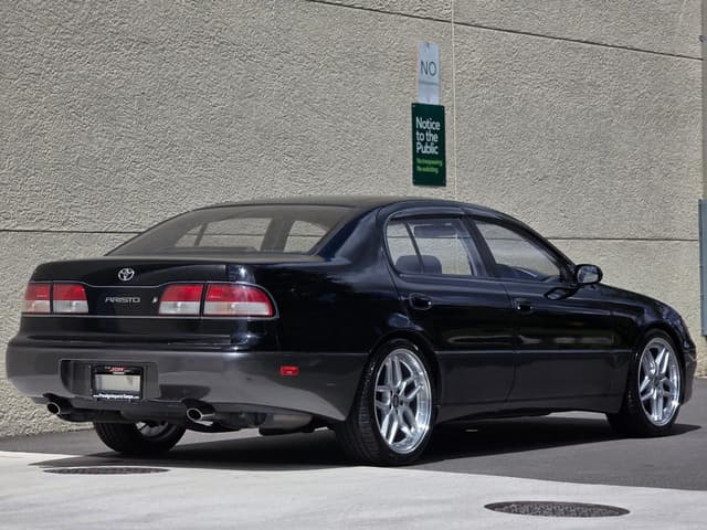 1994 Toyota Aristo JDM car for sale — photo 4 of 25