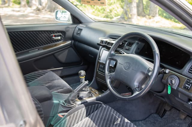 1997 Toyota Mark II JDM car for sale — photo 9 of 13