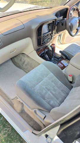 1998 Toyota Land Cruiser JDM car for sale — photo 10 of 20