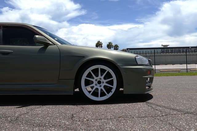 1998 Nissan Skyline JDM car for sale — photo 5 of 19