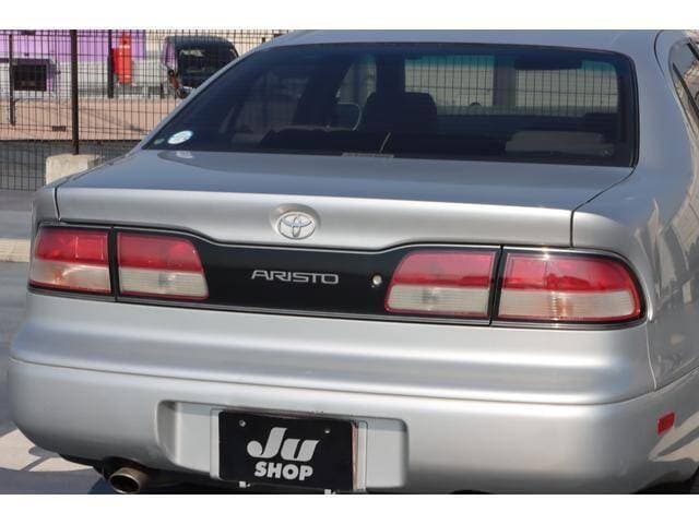 1995 Toyota Aristo JDM car for sale — photo 18 of 20