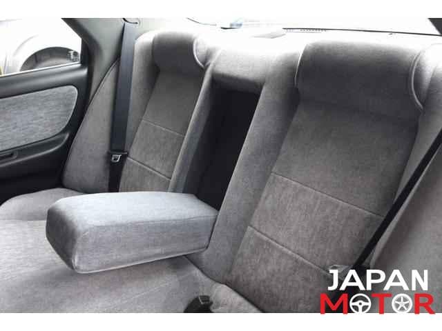 1996 Nissan Skyline JDM car for sale — photo 9 of 11