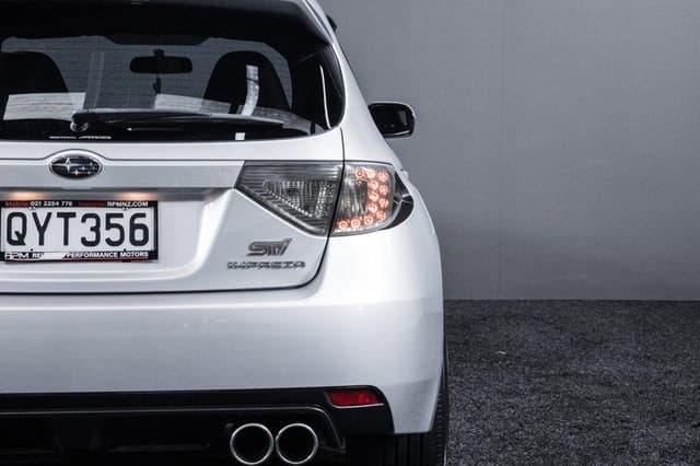 2009 Subaru Impreza JDM car for sale — photo 8 of 19