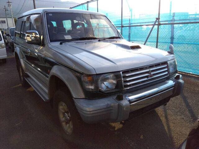 1993 Mitsubishi Pajero JDM car for sale — photo 4 of 8