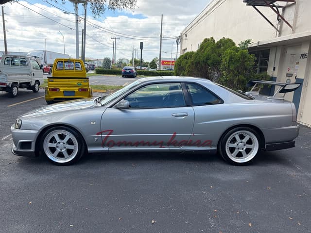 2001 Nissan Skyline JDM car for sale — photo 4 of 18