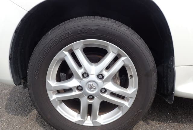 2009 Toyota Land Cruiser JDM car for sale — photo 9 of 25