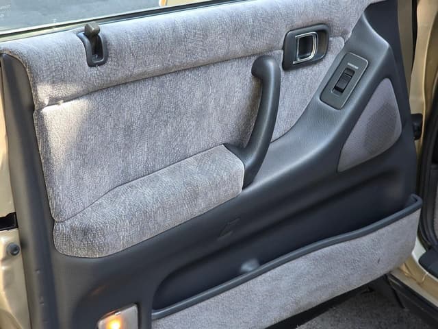 1994 Toyota Crown JDM car for sale — photo 25 of 25