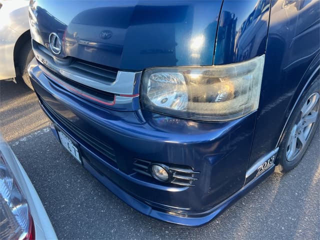2005 Toyota HiAce JDM car for sale — photo 3 of 25
